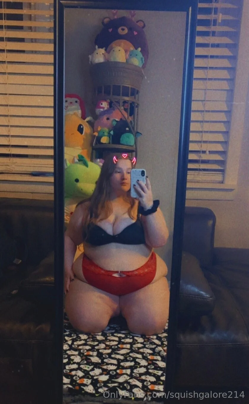 ✨🖤squishgalore🖤✨