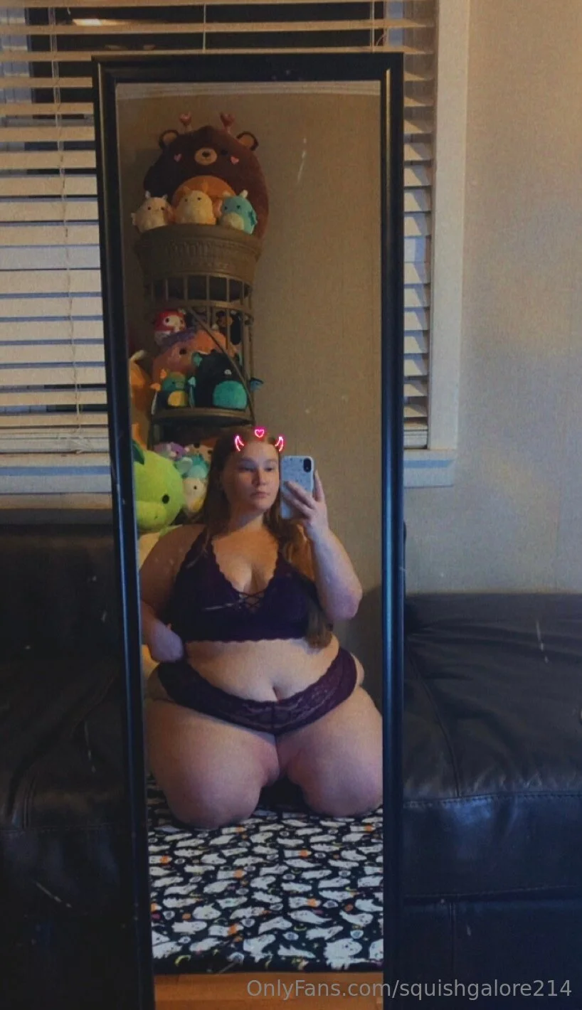 ✨🖤squishgalore🖤✨