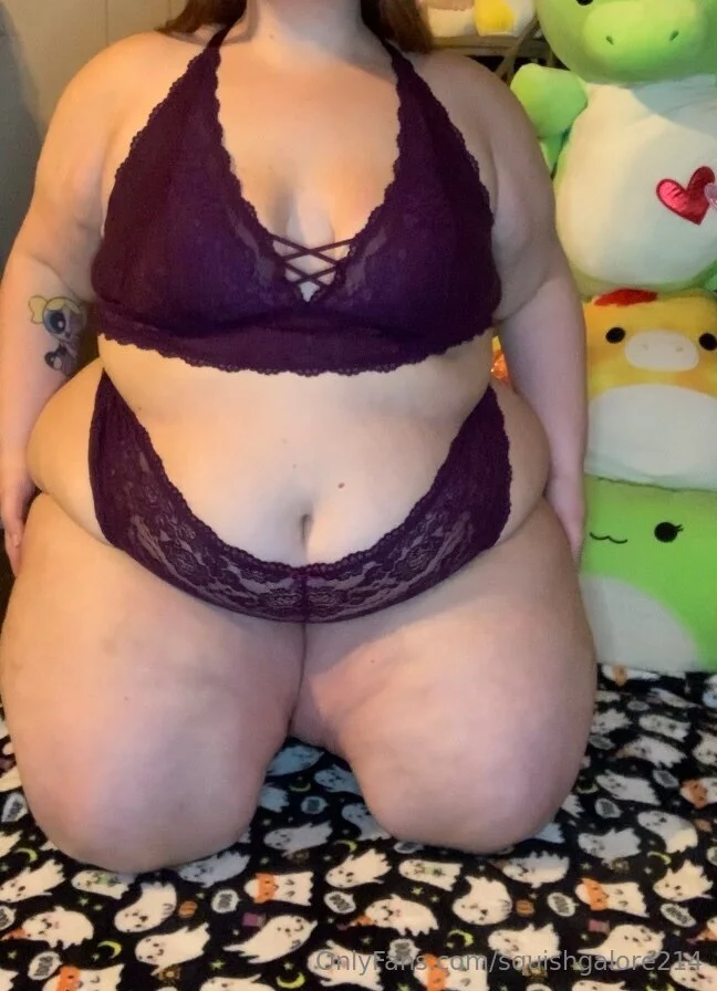 ✨🖤squishgalore🖤✨